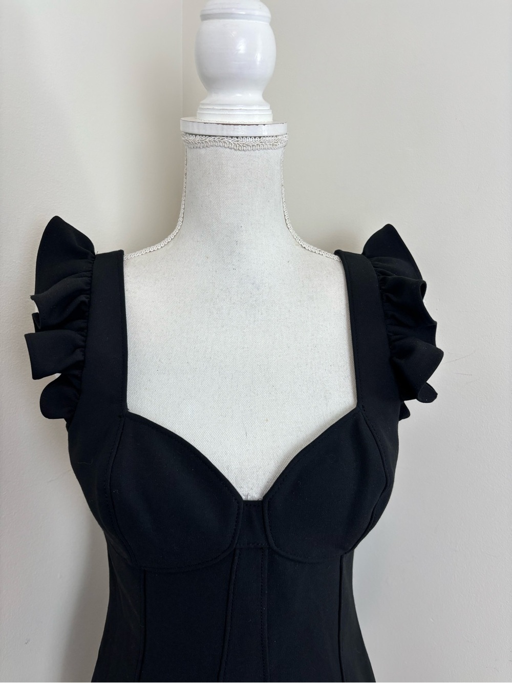 Cinq a Sept Jolie Mathis Mini Dress in Black Size 6 - Picture 8 of 11